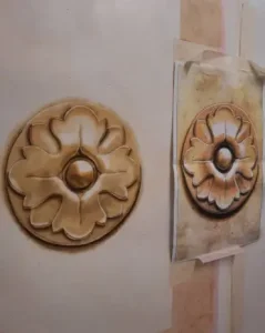 réalisation de fleur dorée en trompe-l'œil